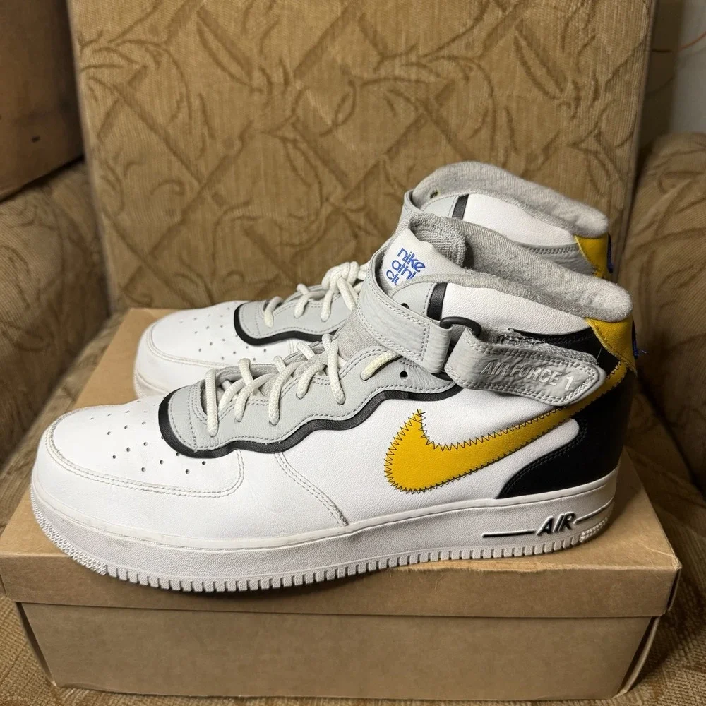 Nike these shoes